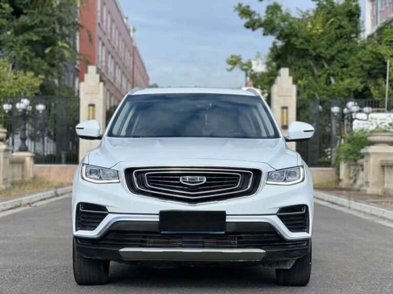 Подержанный Chery Ruihu 5x 2022 Super Hero Edition 1.5L CVT Deluxe