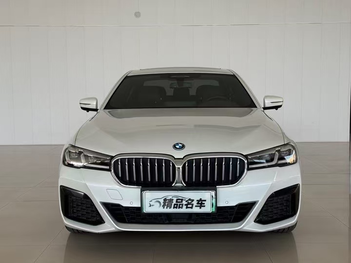 Подержанный BMW 5 серии New Energy 2022 рестайлинг II 535Le Pioneer Edition с пакетом M Sport