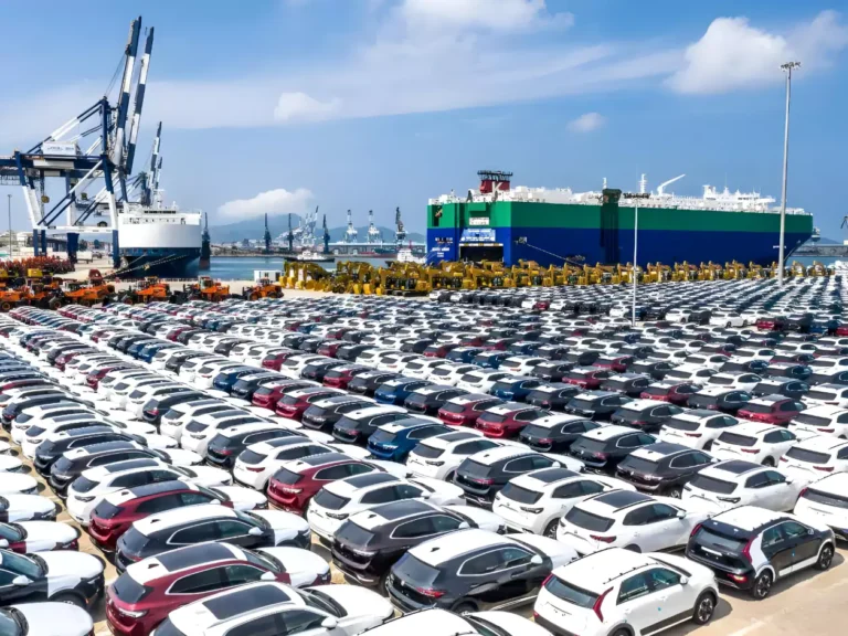 Как выбрать логистическую компанию для импорта автомобилей из Китая?