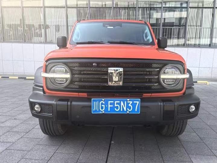 Подержанный Changan Tank 300 2021 года, версия Off-road 2.0T Conqueror